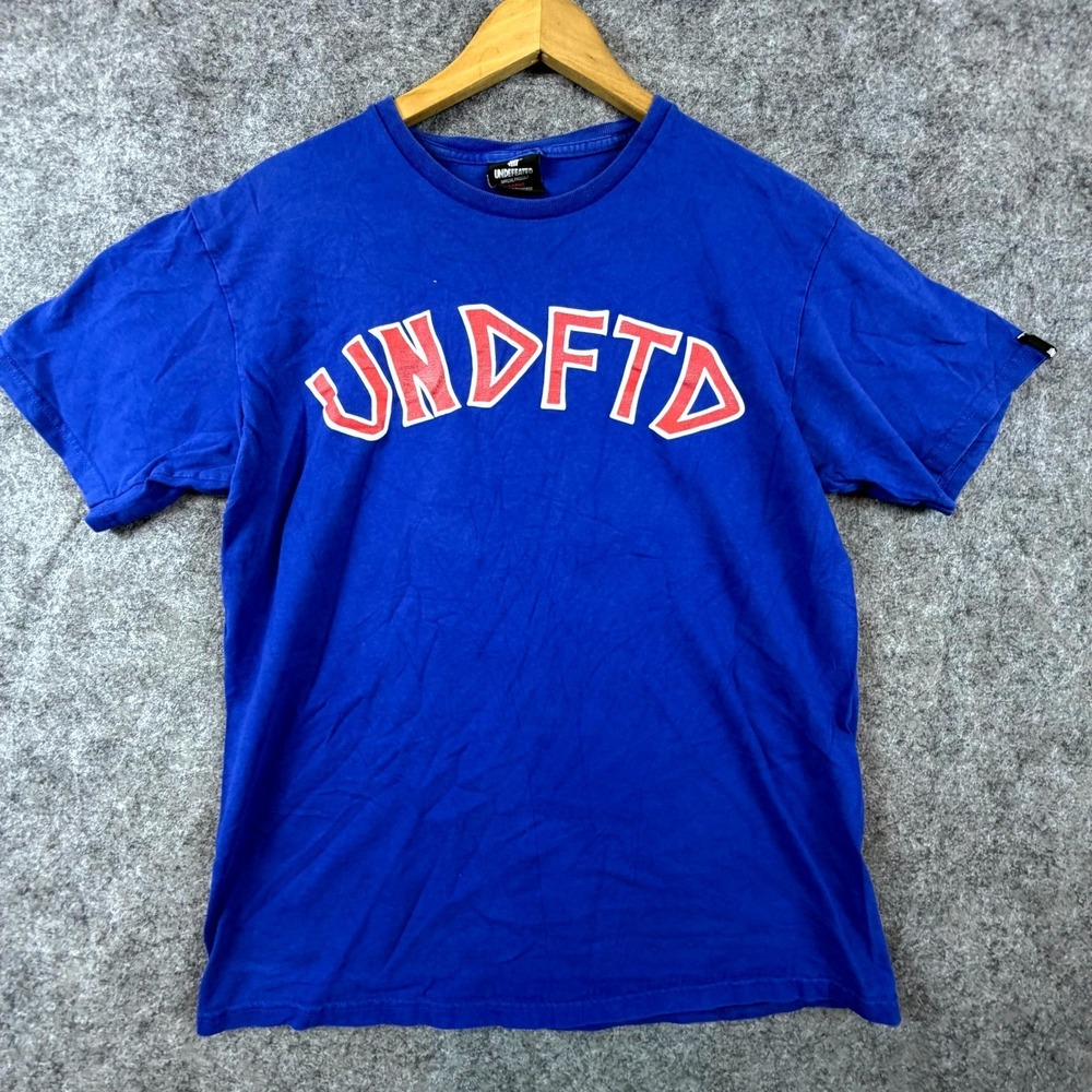 Undefeated T-Shirt Mens Large Blue UNDFTD Graphic Crew Neck Streetwear Outdoor